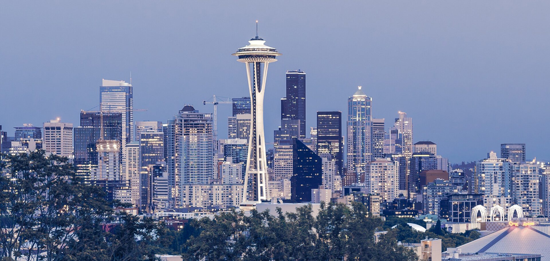 A view of the space needle from across the street.